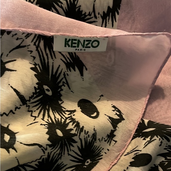 Kenzo Shawl - Picture 4 of 8